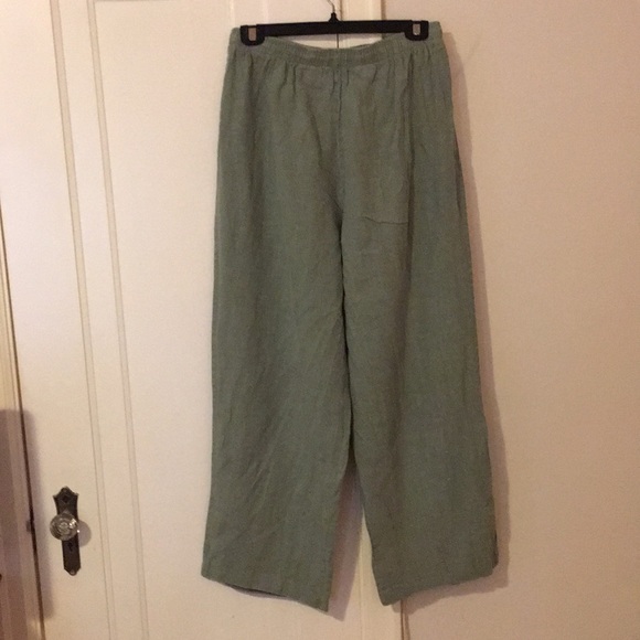 Pull on pants - Picture 2 of 2